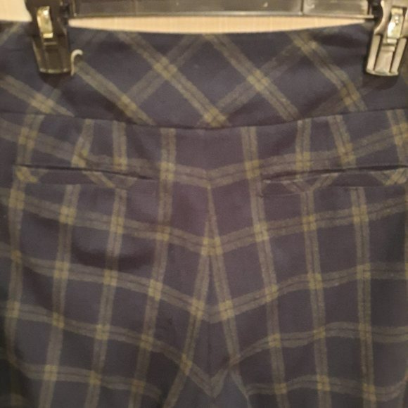 EUC Size 8 Connery Trouser Style # 3572 (Jacket available in separate post) - Picture 2 of 4